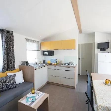 Kamp alanı Mobilhome 4 Etoiles - Piscine - Efcf0d